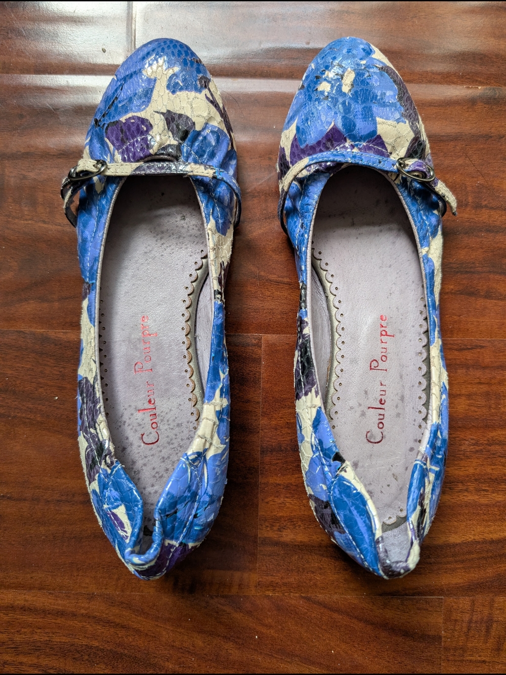 Couleur Pourpre Blue Floral Patterned Leather Ballet Flats with Strap